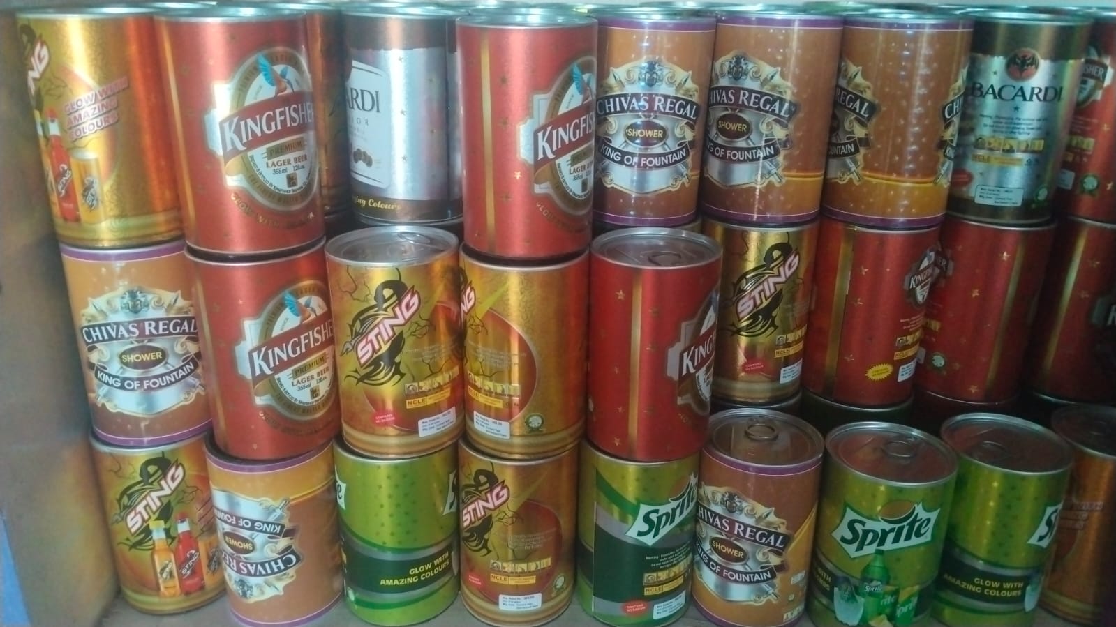 4' Tin Fanta Red