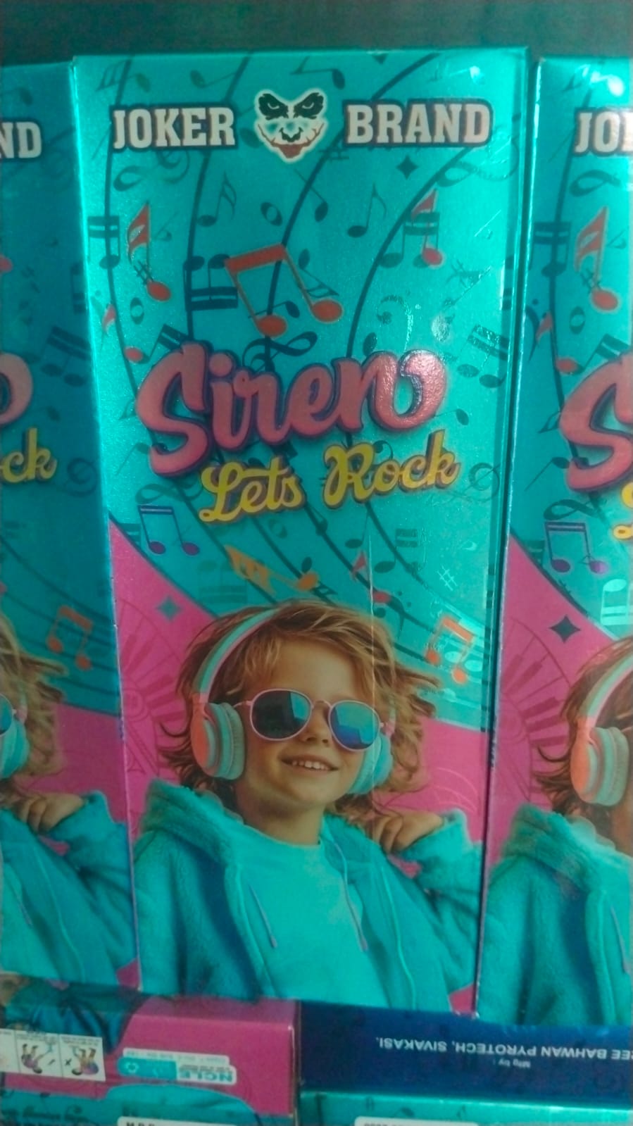 Meaga Siren Lets Rock