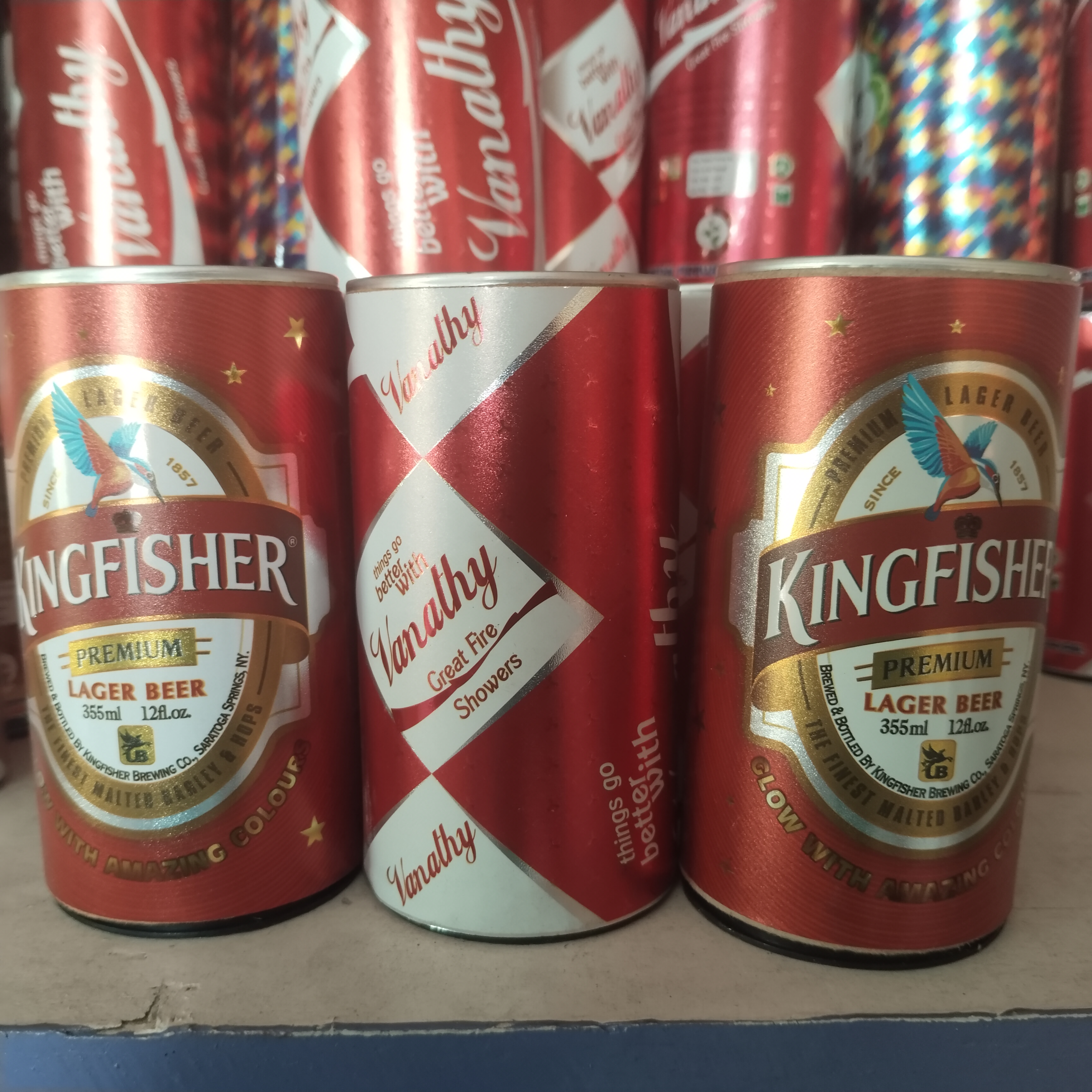 4'' Tin Colour King White